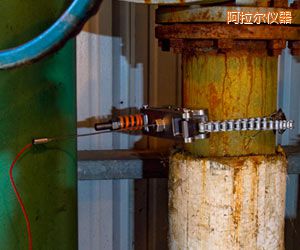 �������ھ����g�ں�O(ji��n)�؃x