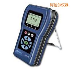 �������r�������y��x