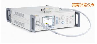 �S��Low Phase Noise Reference Source