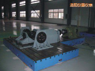 洛陽微機控制驅(qū)動橋總成扭轉(zhuǎn)試驗機