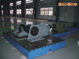 通化微機(jī)控制驅(qū)動(dòng)橋總成扭轉(zhuǎn)試驗(yàn)機(jī)